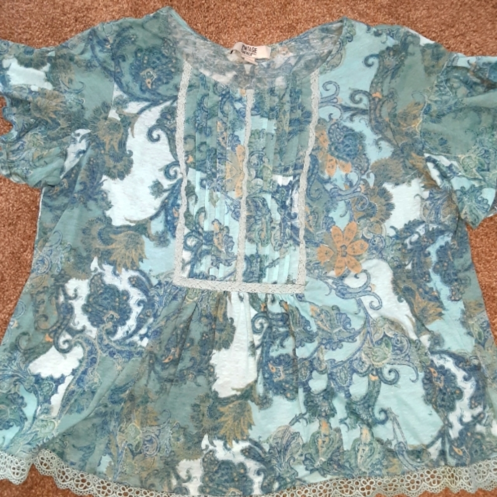 Ladies Top